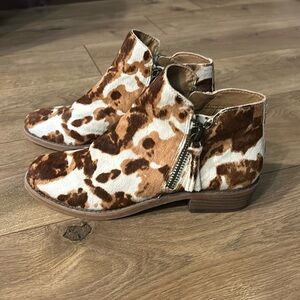 Gianni Bini haircalf ankle booties
